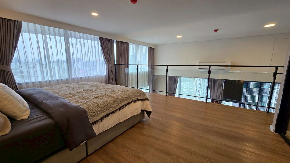 รูป *FOR RENT*Landmark @Mrta Station  Near MRT Rama 9 ( Siamese Rama 9 Luxury Duplex )  - รูปที่ 24/27