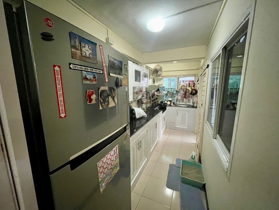 รูป ขายบ้านเดี่ยว รีโนเวทใหม่ทั้งหลัง หมู่บ้านกิตตินิเวศน์ ซอยรามคำแหง 68 บ้านขนาดใหญ่ ทำเลดี พื้นที่ใช้สอยกว้าง เหมาะสำหรับอยู่อาศัยหรือทำโฮมออฟฟิศ - รูปที่ 3/18