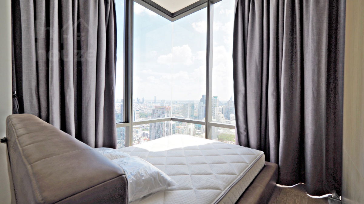 picture Condo for sale on project Ashton Silom. High Floor, 47 sq.m. Best view. For sale only 10.5 MB. - 4/15