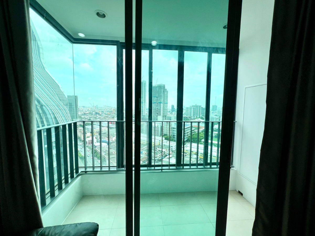 picture For Rent : Ideo Q Chula-Samyan  (2 bed, 1 bath) 50 sq.m. 38,000 THB  Ready to move in  - 8/22