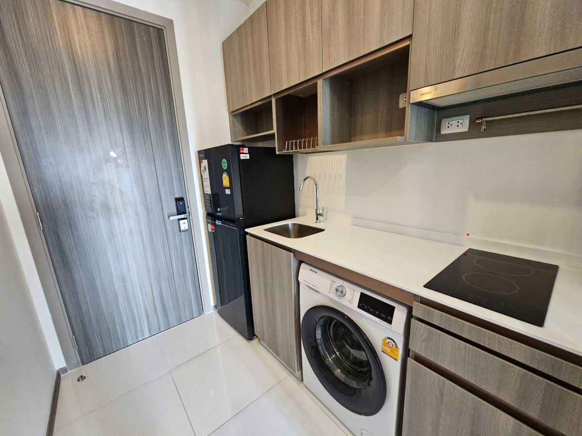 picture For Rent KnightsBridge Prime On Nut 33 floor size 22.74 sq m. - 17/24