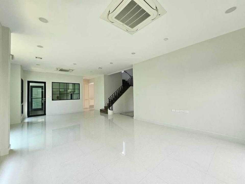 รูป #st20437 ให้เช่า  โครงการ นันทวัน NANTAWAN ปิ่นเกล้า-กาญจนา 4ห้องนอน 5ห้องนํ้า ที่จอดรถ 3 คัน        - รูปที่ 3/9