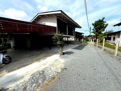 บ้านเดี่ยว นครปฐม : ขายบ้านพร้อมที่ดินนครปฐม โทร 0933327909