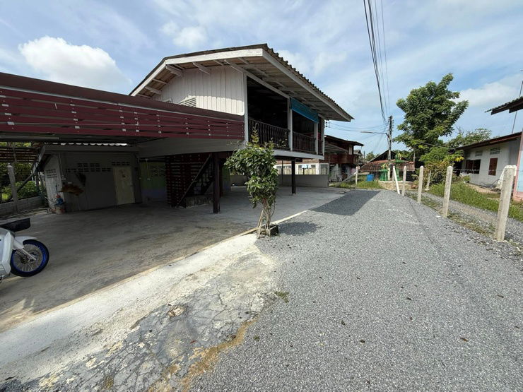 รูป ขายบ้านพร้อมที่ดินนครปฐม โทร 0933327909 - รูปที่ 1/10