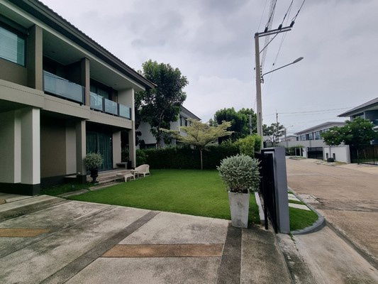 picture svs216 Single house for rent in Burasiri Wongwaen On Nut, new house, Soi Jemo - 2/18