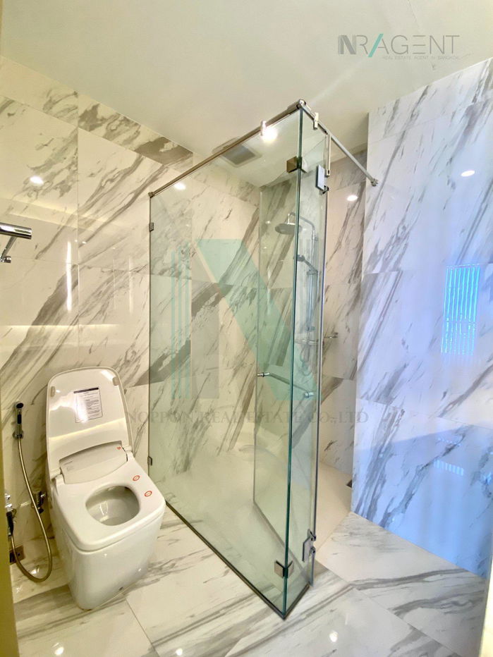 picture 🎉 For Sell Condo NOBLE PLOENCHIT Building C, Floor 33,2 bed room, Room size 60 sqm - 3/8