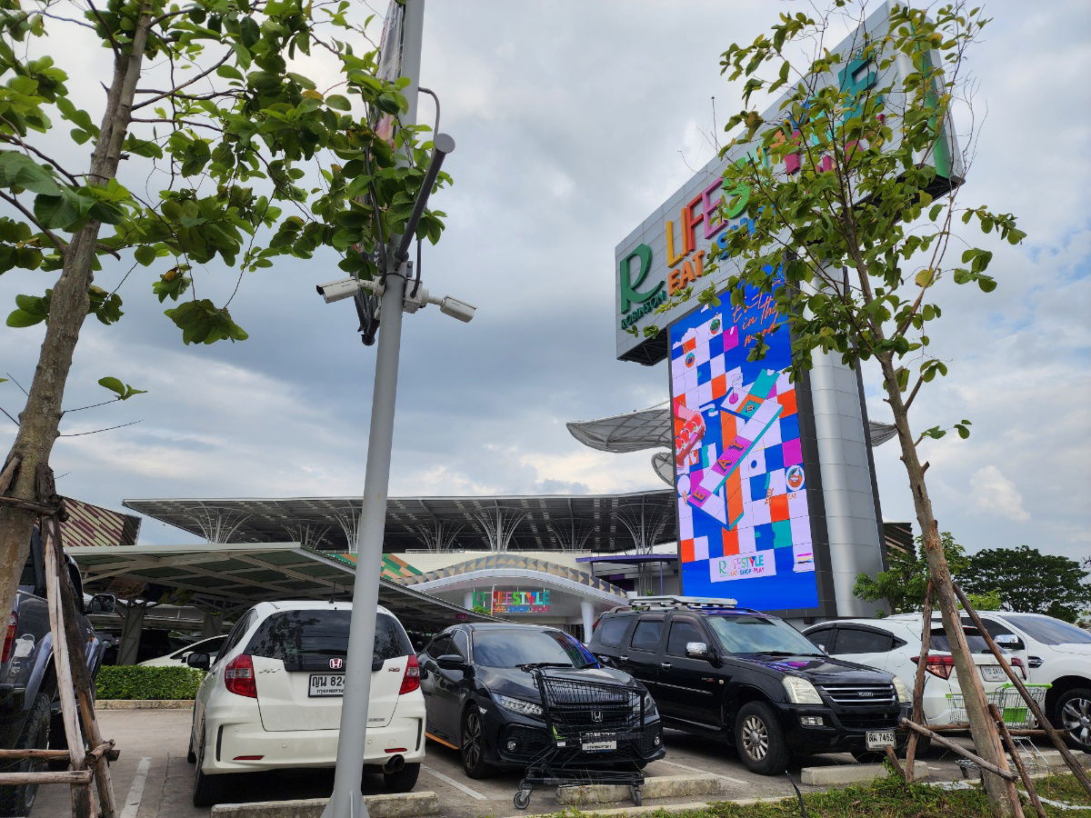 รูป ลดราคา**ขายบ้านเดี่ยว ใกล้โรงเรียนนานาชาติเด่นหล้า 5-7 นาที ในราคา 6.5 ล้านบาท(ราคาดีมาก)** 4 ห้องนอน 3 ห้องน้ำ 3 ที่จอดรถ มีส่วนกลางให้ใช้ - รูปที่ 10/77