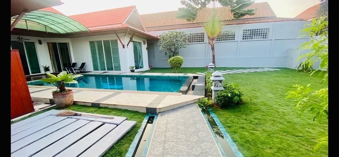 รูป ขายบ้านพูลวิลล่าซอยเขาตาโล พัทยา - รูปที่ 2/20
