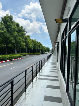 ให้เช่า ซ็อป(สำหรับทำสำนักงาน)หรือร้านนวด ร้านทำเล็บ อื่นๆจดทะเบียนบริษัทได้ ในคอนโด เจคอนโด (สาทร-กัลปพฤกษ์)