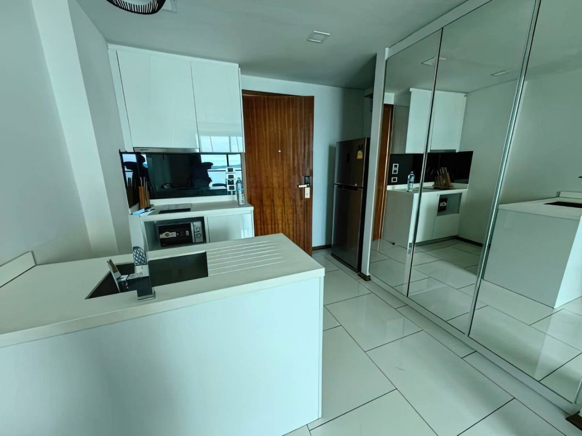 picture The Peaks Tower CONDOMINIUM  seaview - 3/17