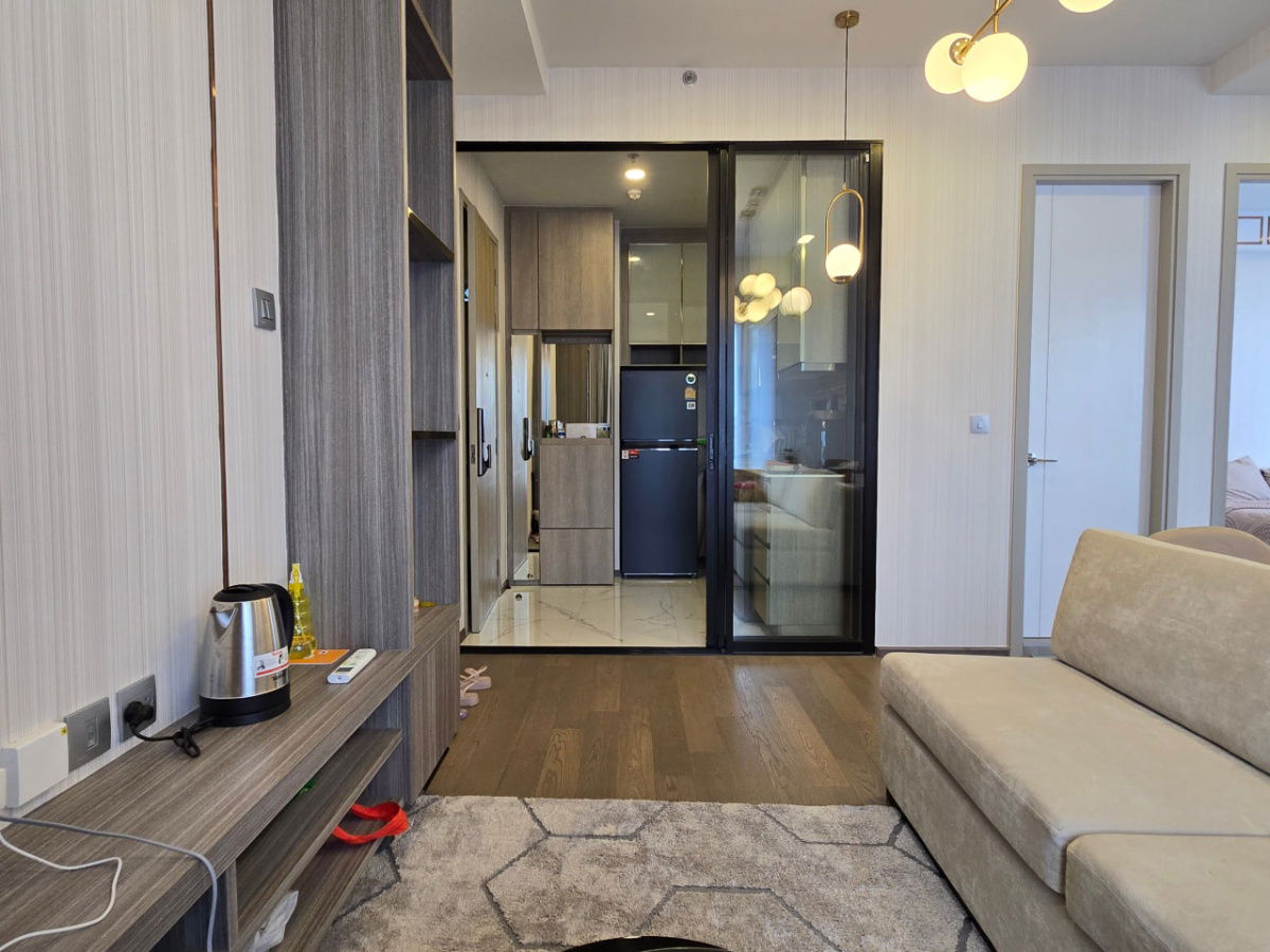 picture Park Origin Phayathai【𝐑𝐄𝐍𝐓】🔥Luxury, modern condo with complete functionality and a beautifully designed design🔥  Contact Line ID: @hacondo - 7/10