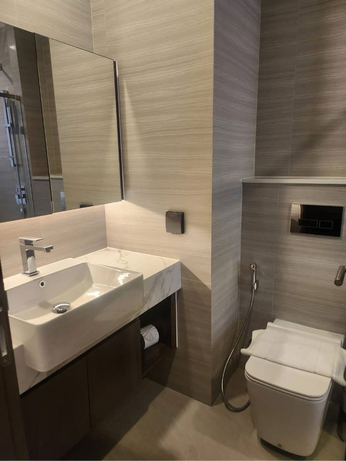 picture For rent✨ PARK ORIGIN PHROM PHONG  🔥Line ID: @034etfin 📲 1 bedroom 1 bathroom ✨ Free Internet - 11/11