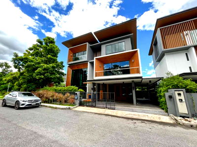 Houses for rent Chiang Mai : Your Dream Home Awaits! Luxurious Modern Home for Rent in a Prime Location!