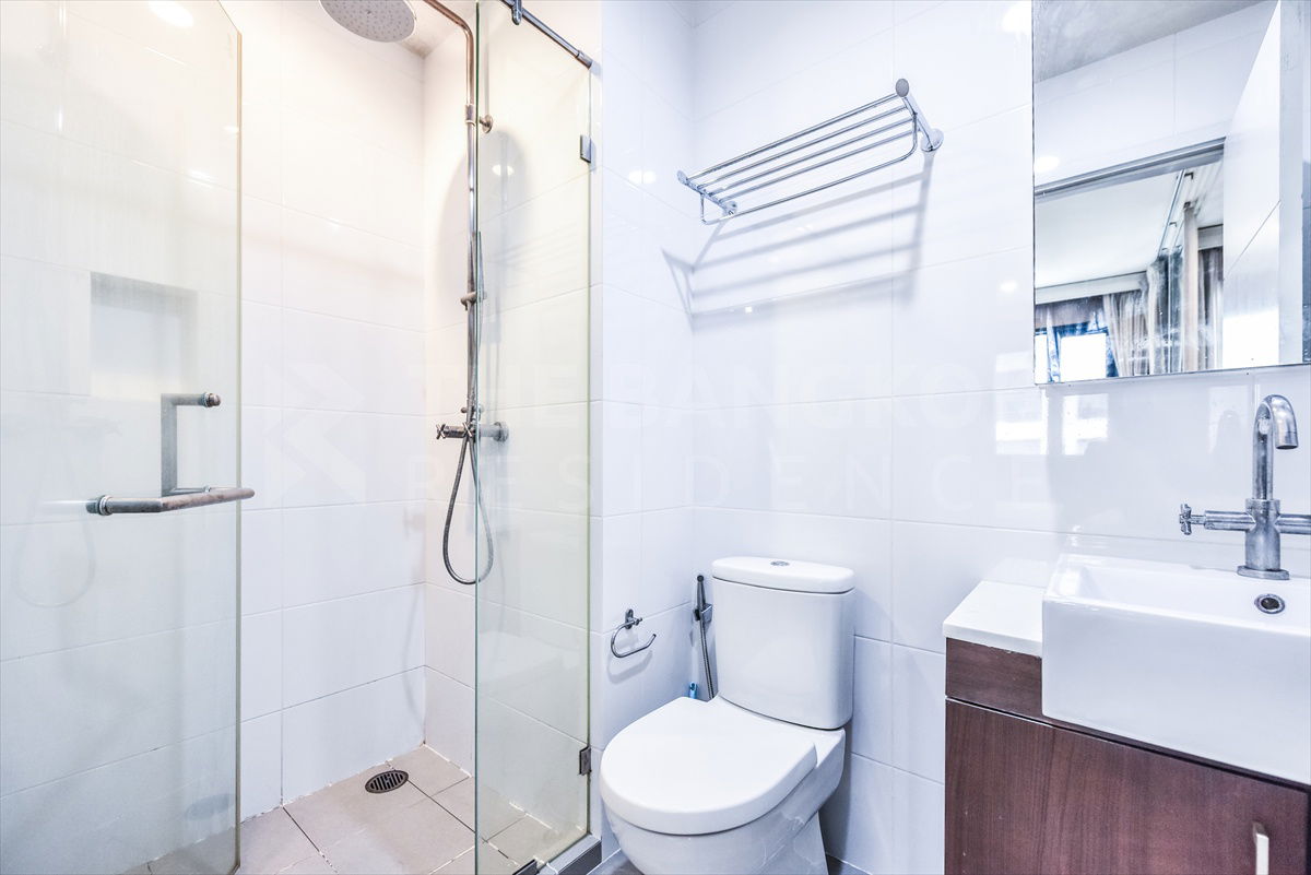 picture ⚡Stunning Fully Furnished Unit in the Heart of Ari - The Vertical Aree near BTS Ari  - 11/11