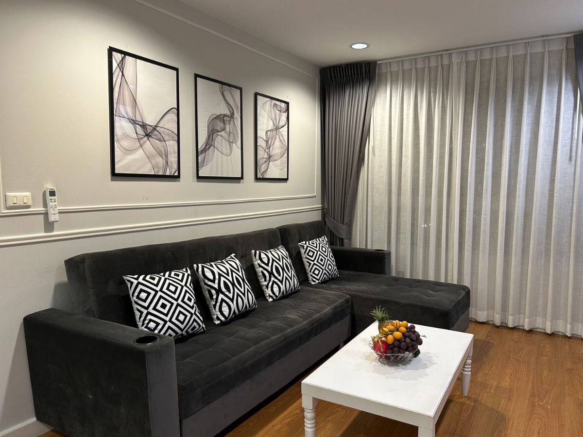 picture For rent  Condo OneX 26 on 10th fl., 1 bd/ 1 bt. 52 sqm, ff,wt Bathtub 30,000 Baht/month. Available now - 2/5