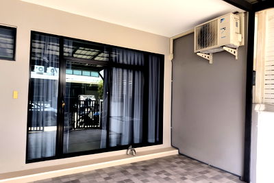 ขายทาวน์โฮม : ขาย ทาวน์เฮ้าส์ หมู่บ้านคาซ่าซิตี้ กัลปพฤกษ์-สาทร (Casa City Kalapapruek Sathorn) พร้อมอยู่ สภาพใหม่เจ้าของไม่ค่อยได้เข้าพัก