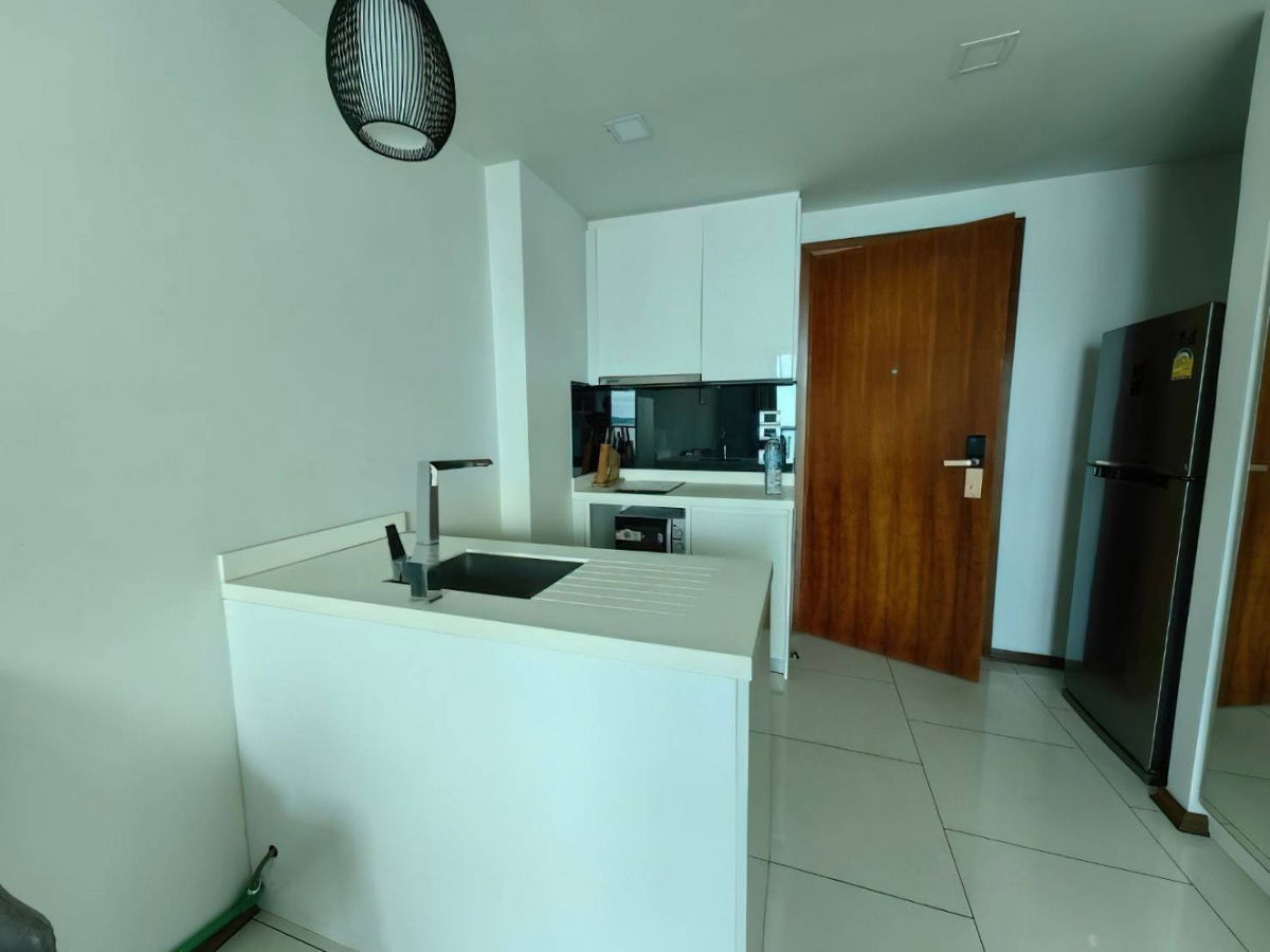 picture The Peaks Tower CONDOMINIUM  seaview - 4/17