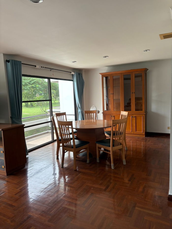 picture Condo for rent in Laem Chabang International Country Club golf course, large room with golf membership - 10/13