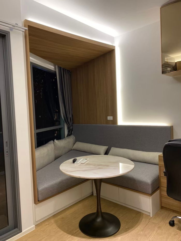 picture Condo in the middle of Sam Yan mitrtown, beautifully decorated, next to MRT and Chulalongkorn University - 2/13