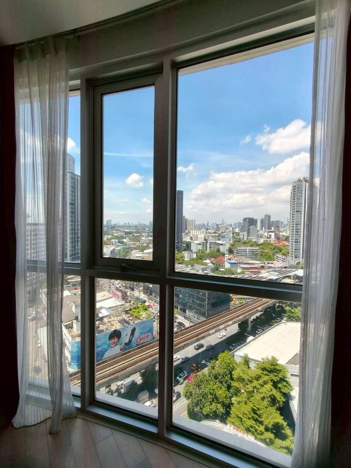 picture For Rent Sky Walk Residences Unit 1595/388  - 7/11