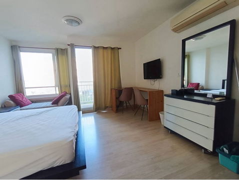 Sukhumvit Plus (Studio 29sqm) for Rent