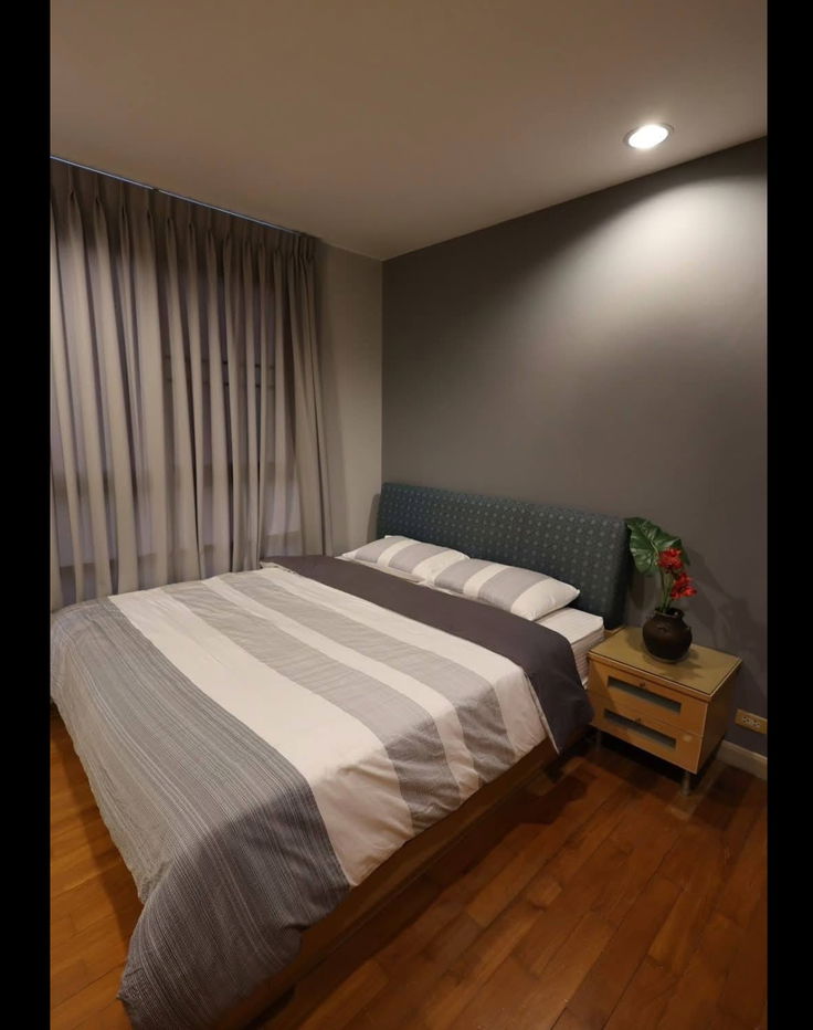 picture Pathumwan Resort. 2beds 49sq.m. Line id: @pfagent - 4/9