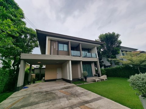 svs216 Single house for rent in Burasiri Wongwaen On Nut, new house, Soi Jemo