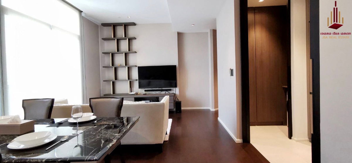 picture ✨ For Sale: The Diplomat 39 Condo ✨    💰 Only 32,960,000 THB - 3/8