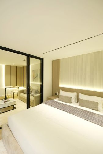 ขายคอนโดทำเลทอง ศรีธนาคอนโด 2 ห้วยแก้ว นิมมานเหมินทร์ โทร: 098-9690236 (แจน)