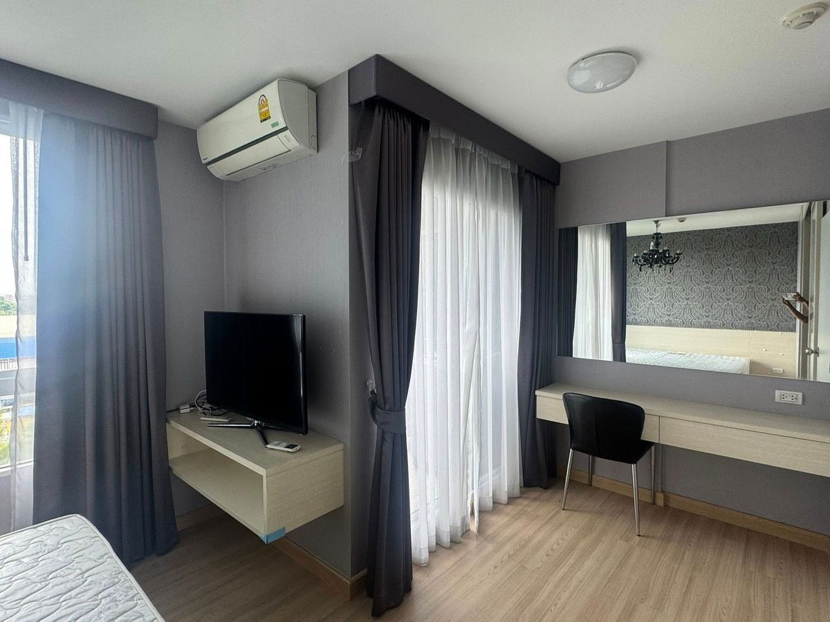 picture Code: KJ8714  for rent Rill Condo // Line ID: @kjcondo (with @) // - 4/11