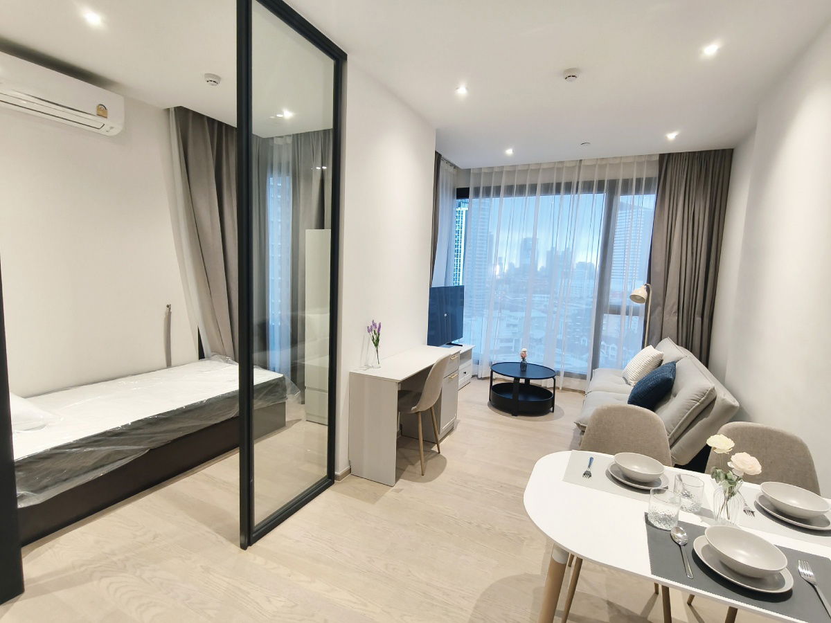 picture Condo for rent: Ashton Asoke – Rama 9, ready to move in. If interested, contact Line @goodmanpro or call 0999029192. - 3/10