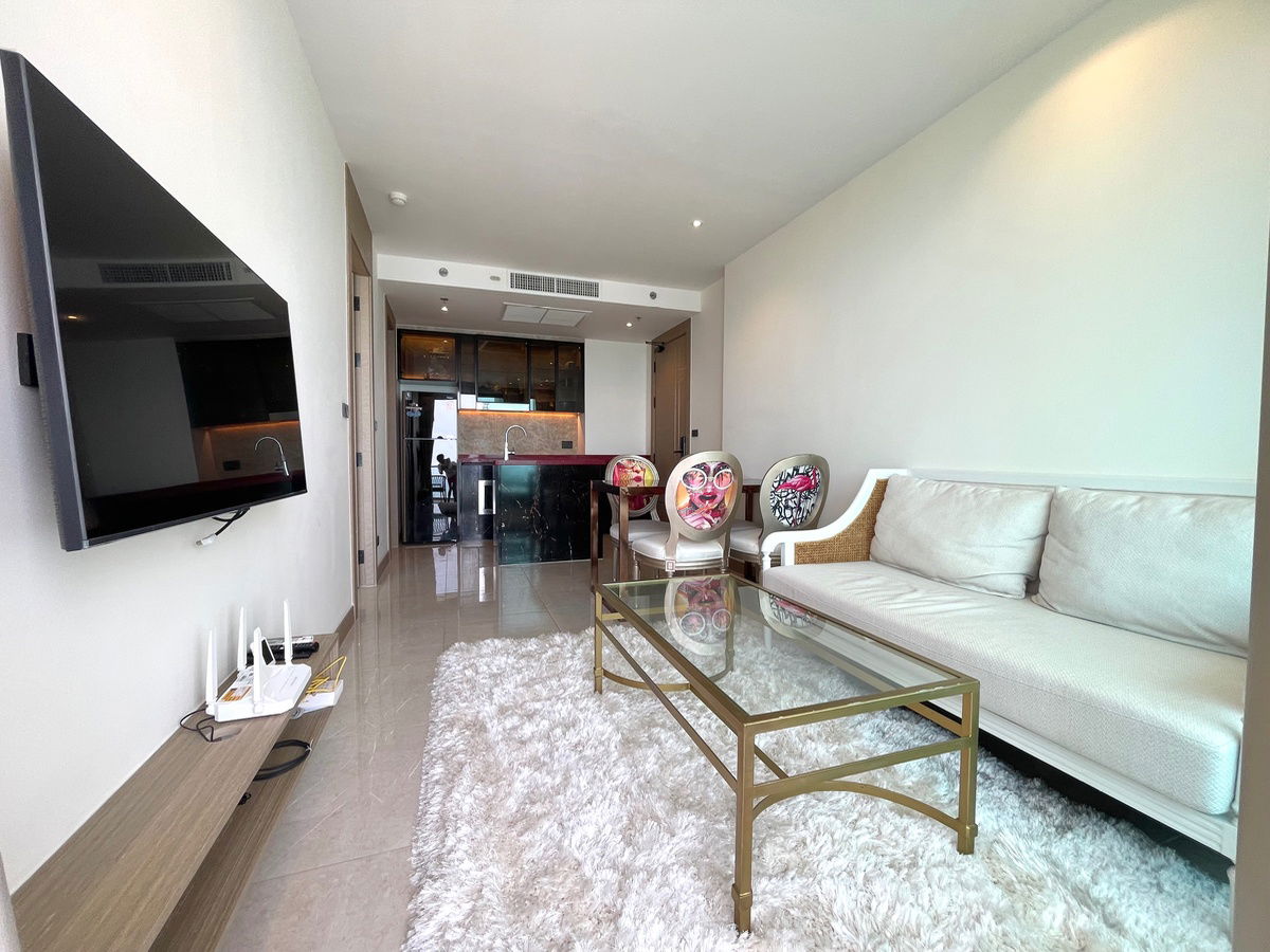 picture For rent The Riviera Ocean Drive Corner room Direct SeaView  - 5/26