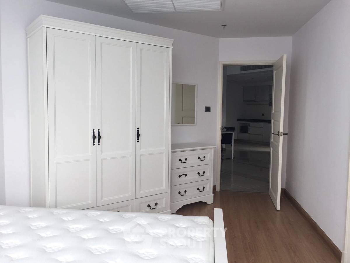 picture 2-BR Condo at Supalai Wellington near MRT Thailand Cultural Centre (ID 2300897) - 2/6