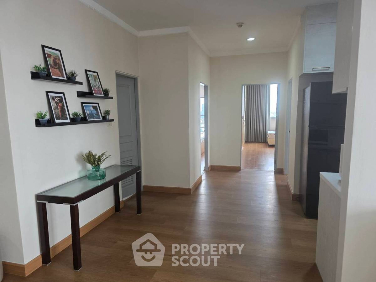 picture 3-BR Condo at The Waterford Diamond Tower Sukhumvit near BTS Phrom Phong (ID 825458) - 4/20