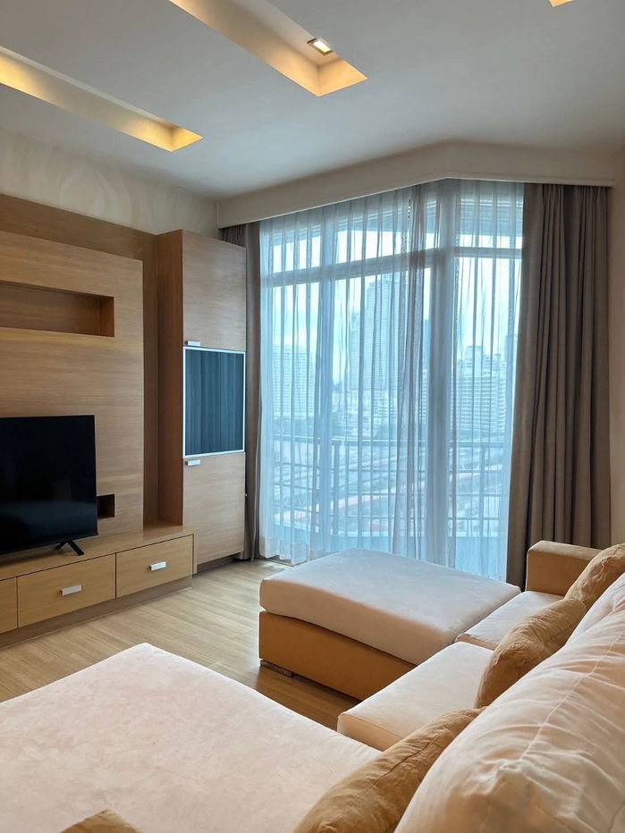 picture Baan Sathorn Chaophraya condo for rent in the middle of Sathorn -Silom  middle of the Bangkok with the best river view and close to BTS,MRT and Malls  - 3/15