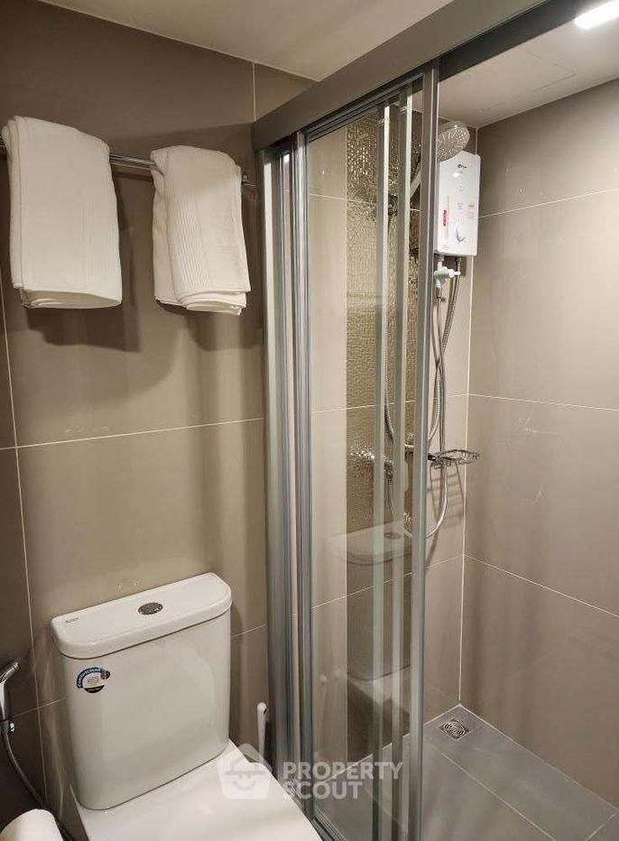 picture 1-BR Condo at Ideo Rama 9 - Asoke near MRT Phra Ram 9 (ID 2111111) - 8/9