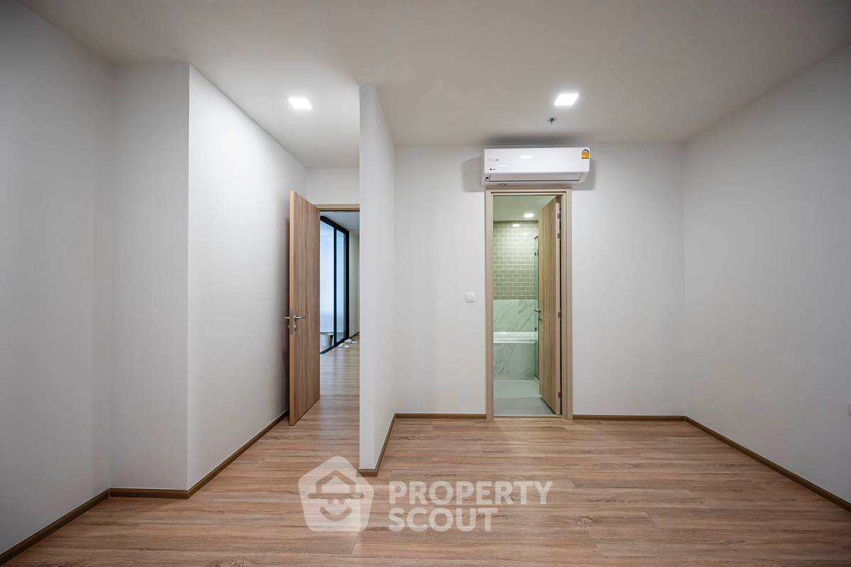 picture 2-BR Condo at XT Phayathai near BTS Phaya Thai (ID 2070524) - 7/11