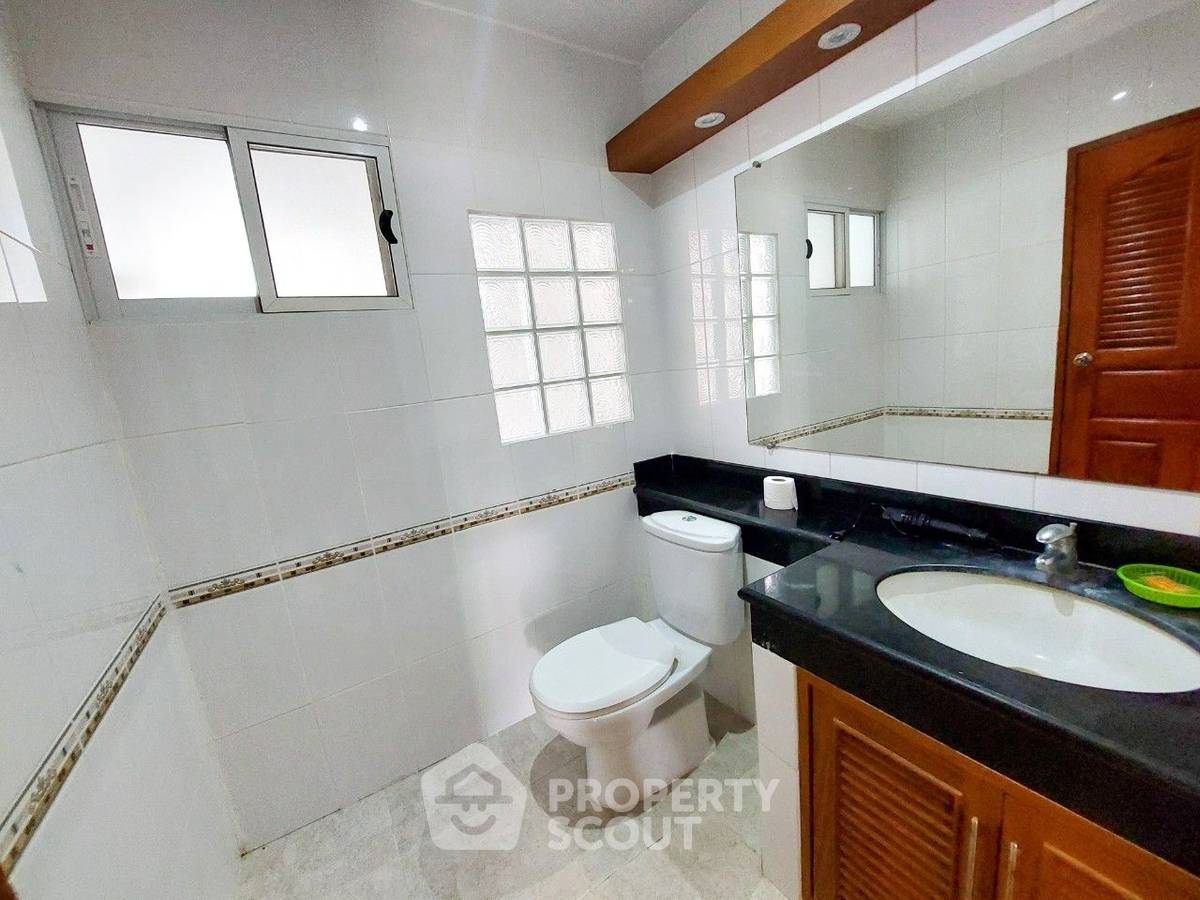 picture 3-BR House at Smart House Village 2 in Thap Tai (ID 1332947) - 38/49