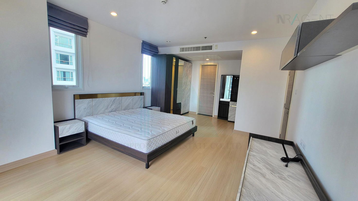 picture 📌 For Rent Condo SUPALAI RIVA GRANDE Building A, Floor 11,2 bed room, Room size 145 sqm - 4/8