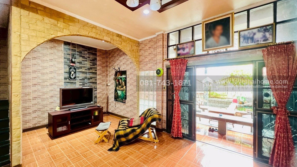 รูป ขายทาวน์เฮ้าส์ 2 ชั้น รังสิต-นครนายก64 หมู่บ้านชมฟ้า-วรางกูล คลอง2 แต่งสวยคุ้มเกินราคาขาย พื้นที่ 27 ตรว. หลังใหญ่ ขายต่ำกว่าราคาตลาด - รูปที่ 6/15