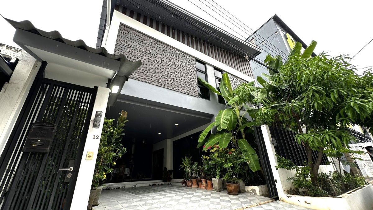 รูป 🎄🎄🎄ขายบ้านเดี่ยวสร้างเอง🚩 พัฒนาการ 46   🏡 บ้านพร้อมอยู่ ตกแต่งครบ สร้างแข็งแรง ไม่มีค่าส่วนกลาง - รูปที่ 2/18