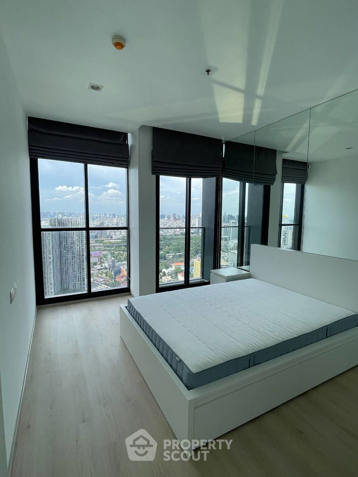 picture 3-BR Condo at Noble Ploenchit near BTS Phloen Chit (ID 2304069) - 8/9
