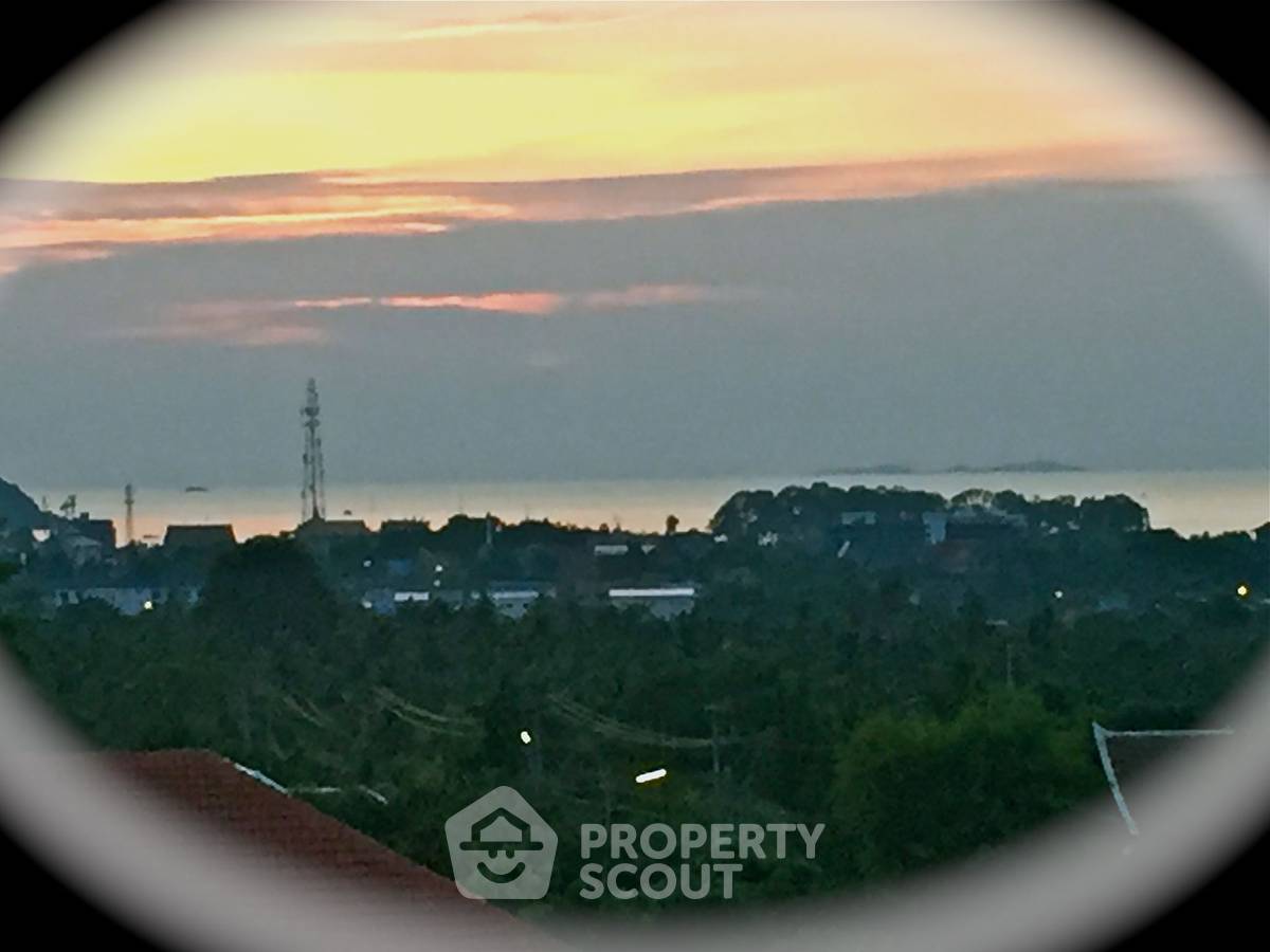 รูป วิลล่า 4-ห้องนอน ใกล้ สวนนงนุช (ID 1531381) - รูปที่ 14/34
