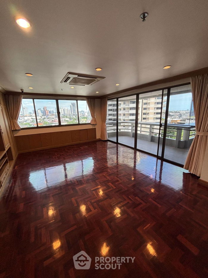 picture 4-BR Condo at Promsuk Condominium near BTS Thong Lor (ID 2307764) - 4/16