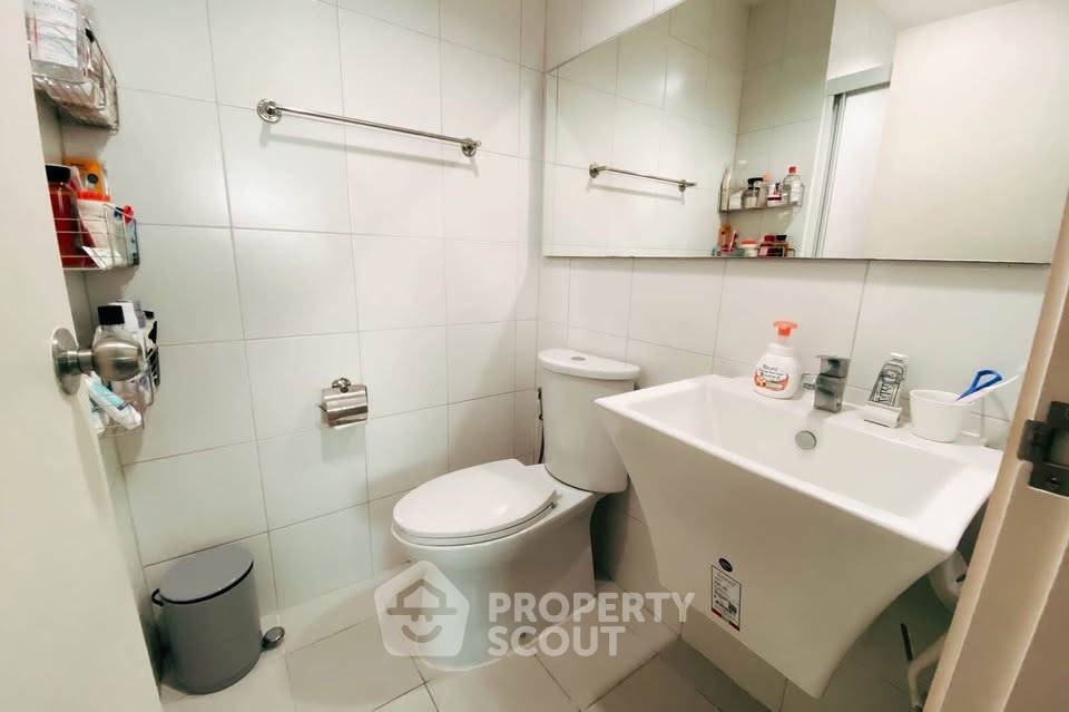 picture 1-BR Condo at Aspire Ngamwomgwan in Thung Song Hong (ID 2300018) - 7/9