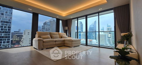 2-BR Condo at Tonson One Residence near BTS Chit Lom (ID 2259860)