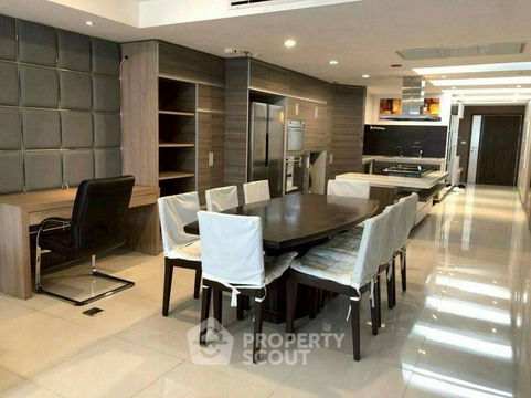 2-BR Condo at Las Colinas near BTS Asok (ID 2304438)