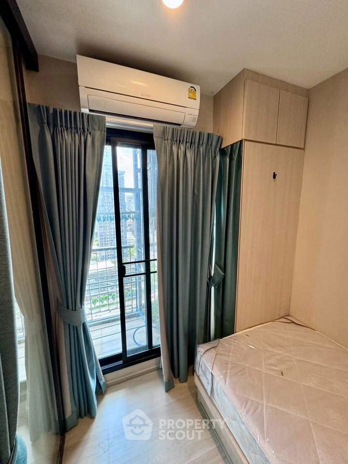 picture 2-BR Condo at Life Asoke near ARL Makkasan (ID 2307647) - 7/18