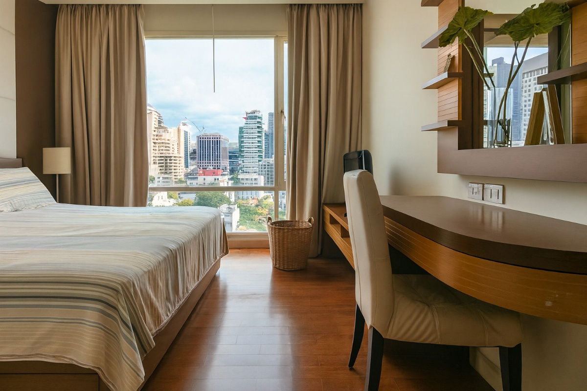 รูป คอนโดกว้างขวาง 2 ห้องนอน สำหรับขาย ที่ Baan Siri 31 - รูปที่ 9/14