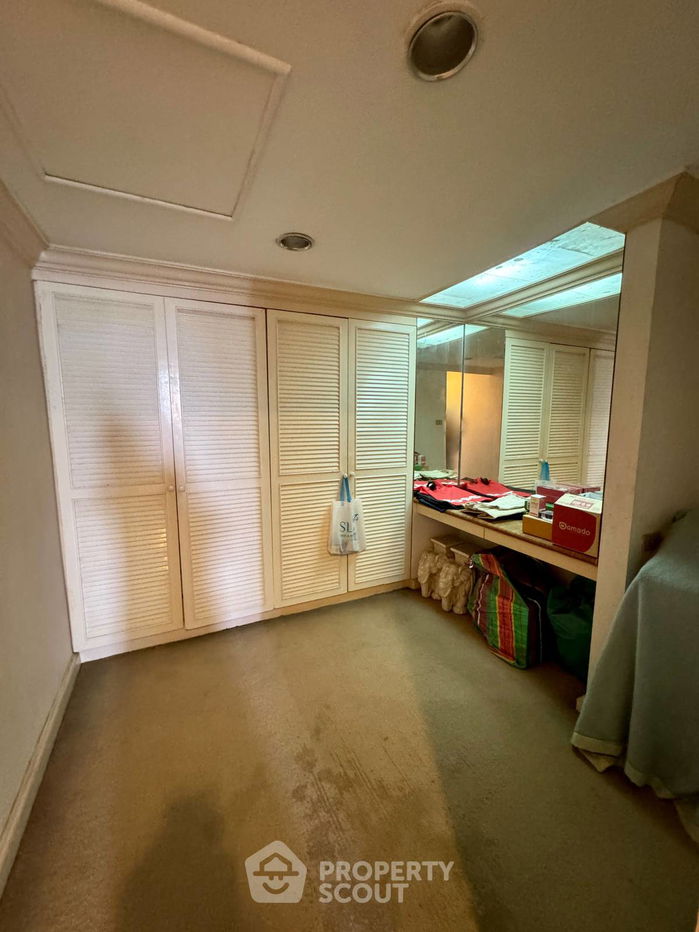 รูป คอนโด 3-ห้องนอน ที่ แฟร์วิว ทาวเวอร์ ใกล้ BTS อโศก (ID 2305661) - รูปที่ 11/34